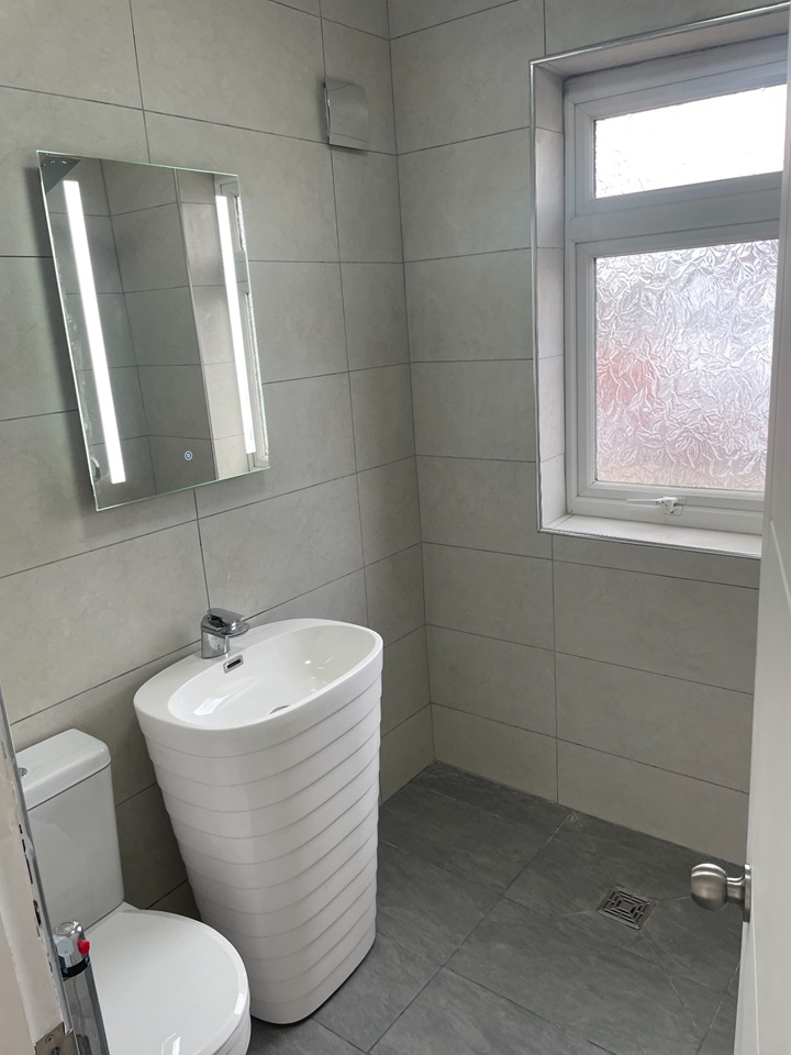 Birmingham 3 Bed SemiDetached House, Gilbertstone Avenue, B26 To