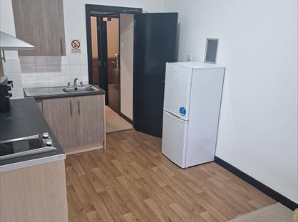 Studio Flat, Albert Road, NE32