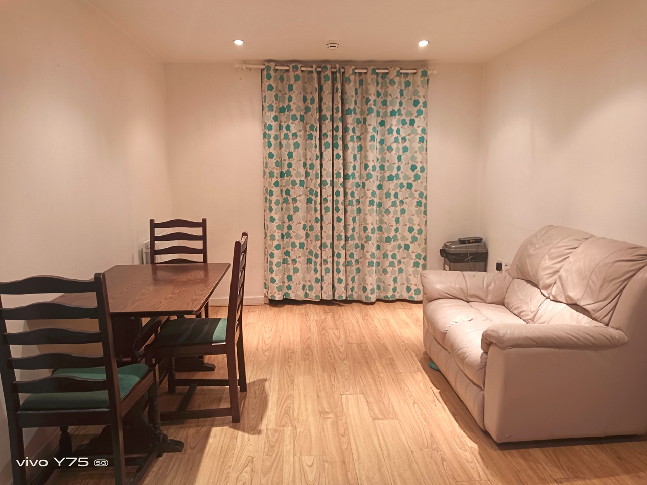 Barking 1 Bed Flat, Bath House, IG11 To Rent Now for £1,400.00 p/m