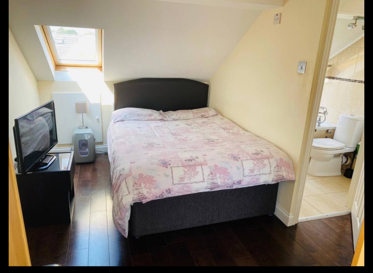 London Room in a Shared Flat, Livingstone Road, E17 To Rent Now for