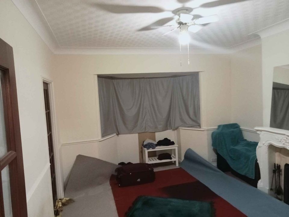 London Room in a Shared House, The Crescent, N11 To Rent Now for £