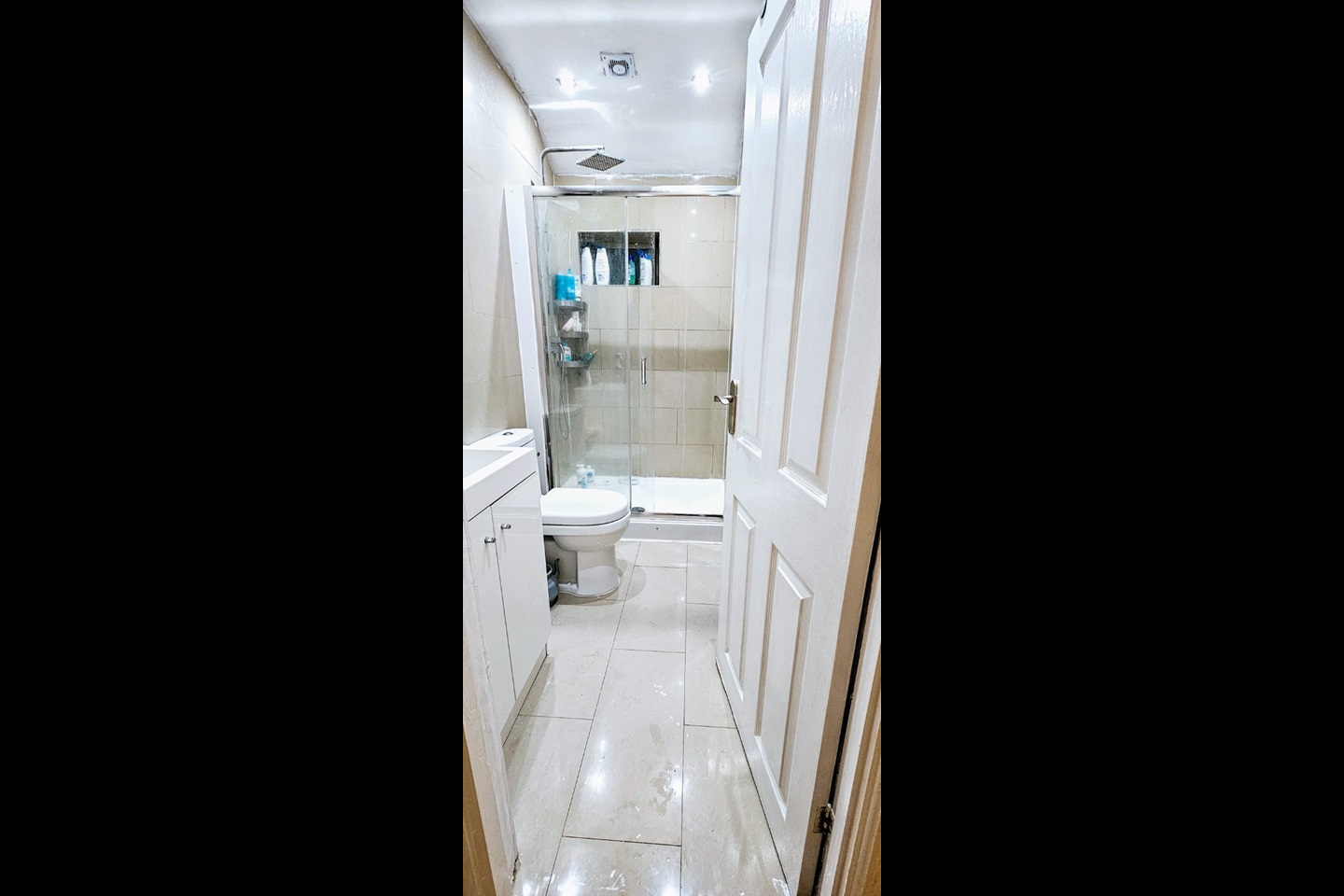 Dagenham 2 Bed Terraced House, Chaplin Road, RM9 To Rent Now for £