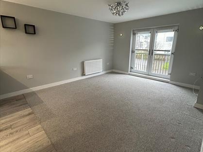 2 Bed Flat, Endeavour Court, PL1