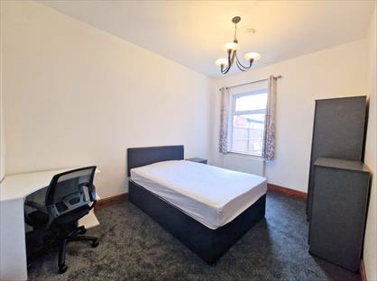 Room in a Shared House, Poplar Avenue, B17