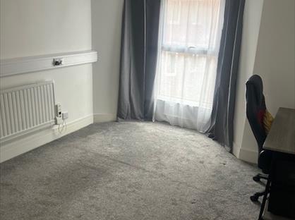 1 Bed Flat, Albion Street, LU6