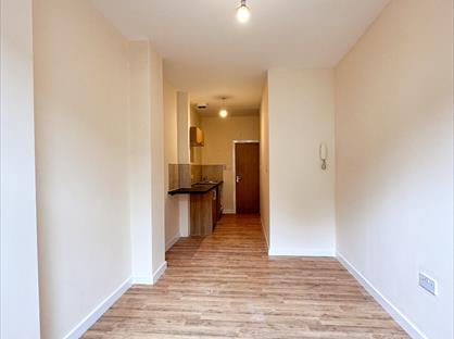 Room in a Shared House, Liverpool Road, ST4