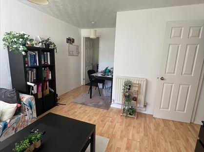 1 Bed Flat, Caribou Way, CB1