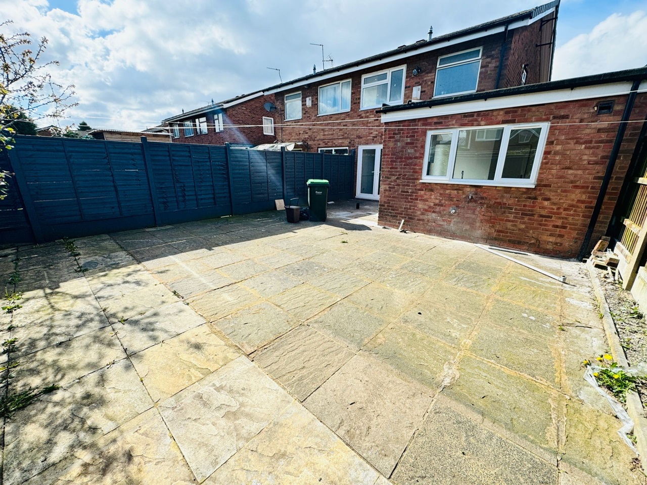 Tipton 4 Bed SemiDetached House, Oakley Avenue, DY4 To Rent Now