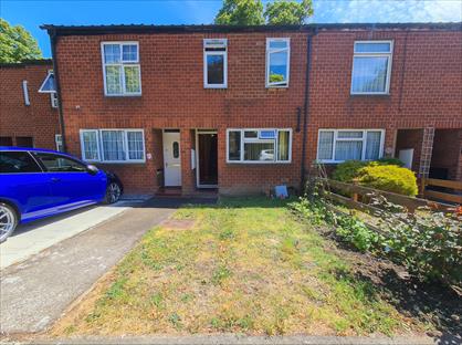 4 Bed Terraced House, Whitehall Road, UB8