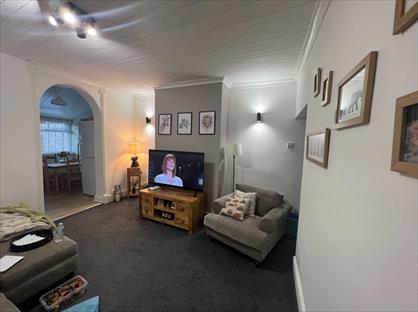 3 Bed Terraced House, Bolton Road, BL5