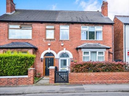 4 Bed Semi-Detached House, Layton Avenue, NG18