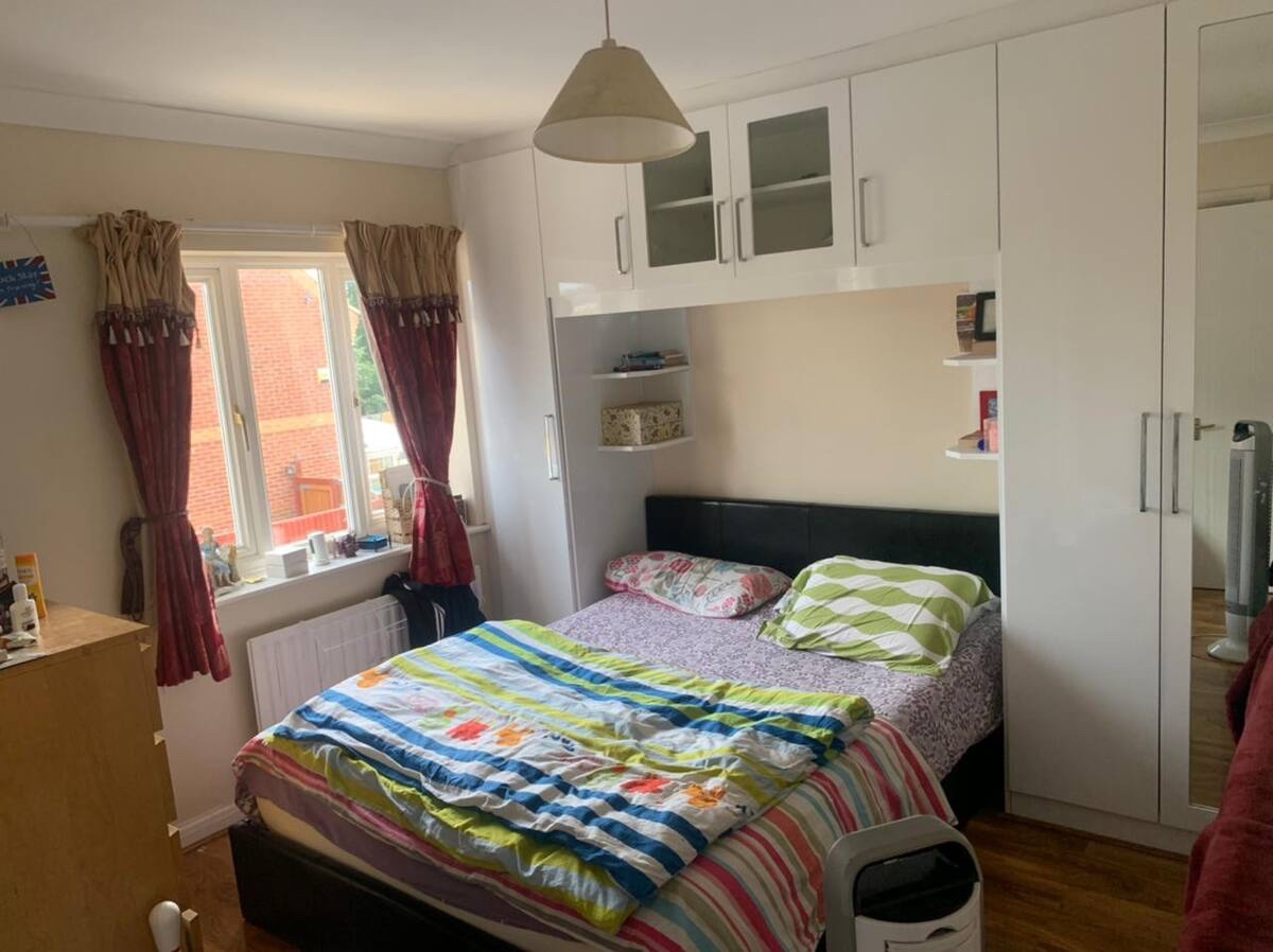 Feltham 3 Bed SemiDetached House, Westmacott Drive, TW14 To Rent