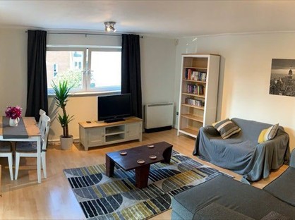 Room in a Shared Flat, Heol Tredwen, CF10