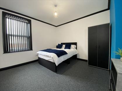 Room in a Shared House, King Street, PR8