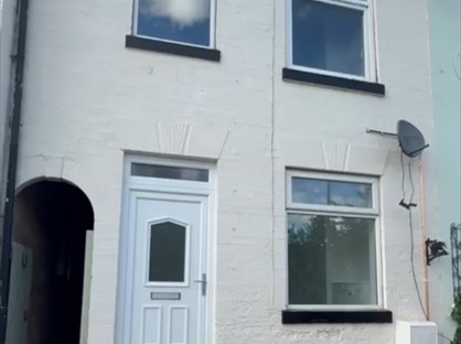 2 Bed Semi-Detached House, Sunny Bank, WF11