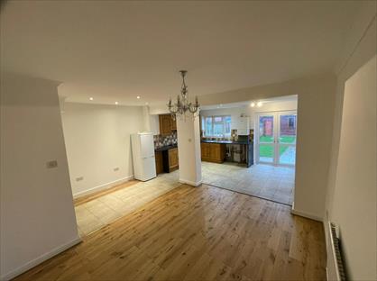 4 Bed Terraced House, Galpins Road, CR7