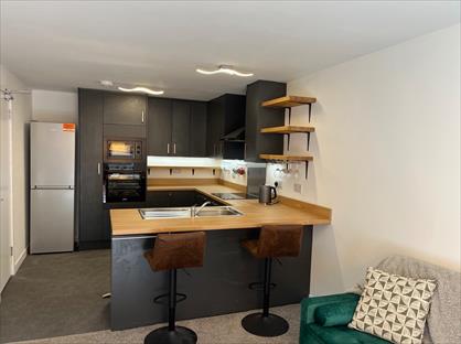 4 Bed Flat, Arthur Street, EH6