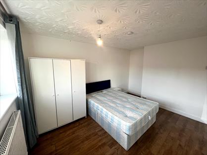 Room in a Shared House, Waddington Street, E15