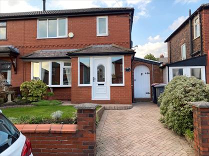 3 Bed Semi-Detached House, Fairway, M27