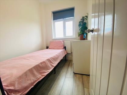 Room in a Shared House, Floriston Avenue, UB10
