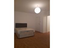 Studio Flat, Mountbatten Close, SE19