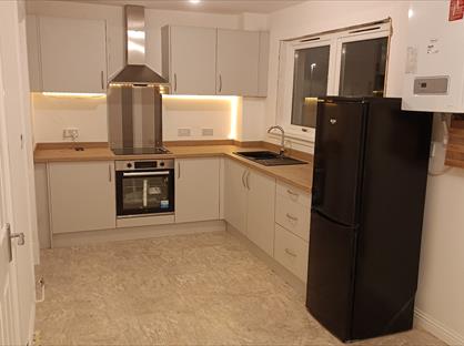 4 Bed End Terrace, Tanera Court, FK1