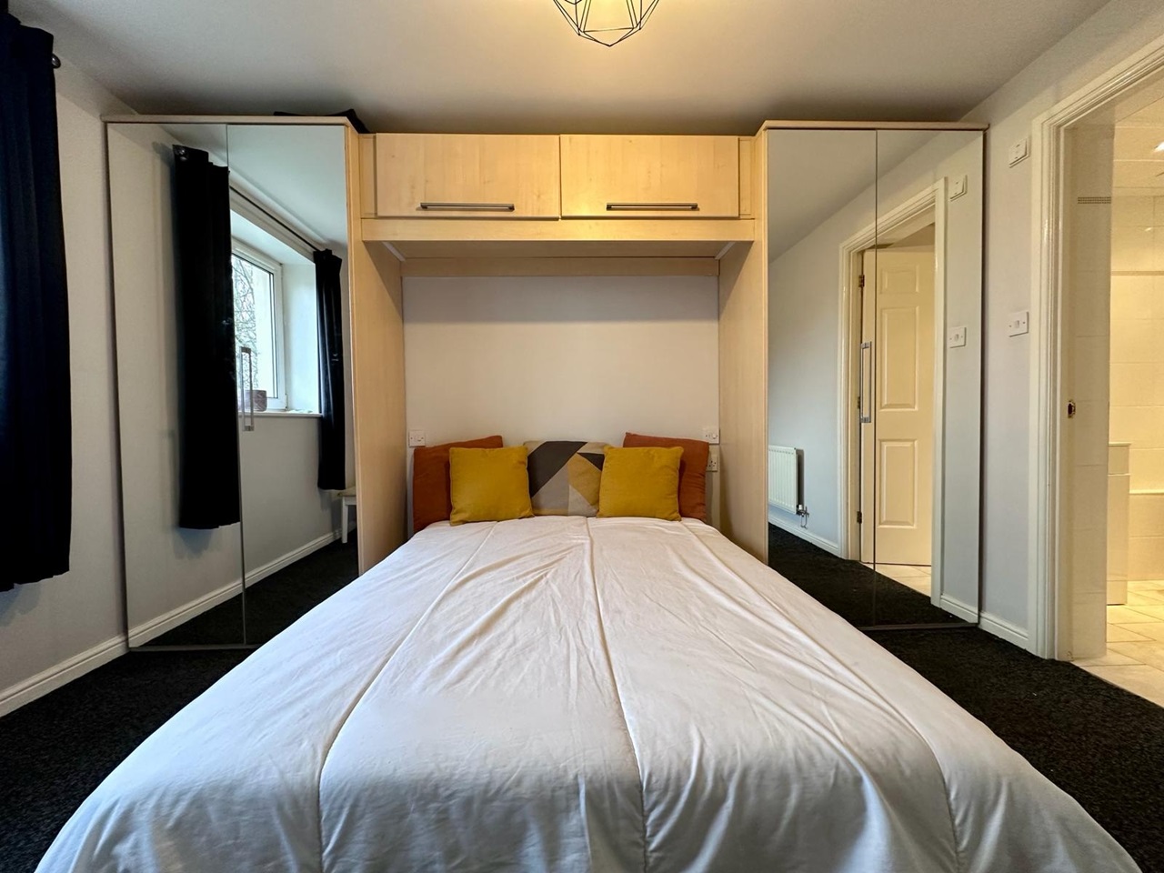 Edinburgh 3 Bed Flat, Bonnington Gait, EH6 To Rent Now for £1,500.