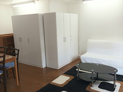 2 Bed Flat, Holly Court, E13