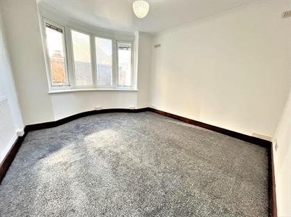 1 Bed Flat, London Road, SS1