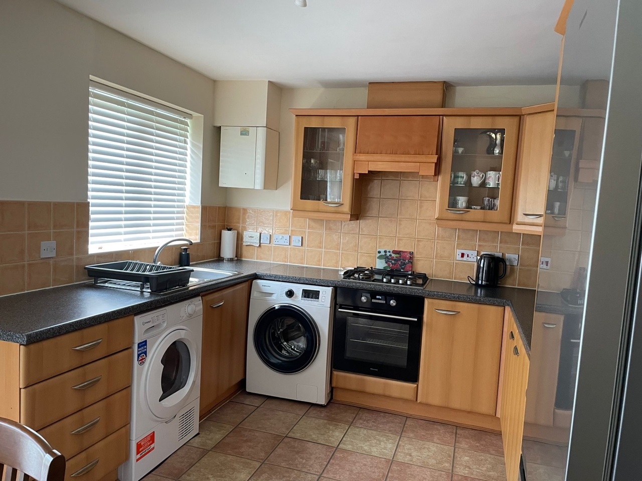 Manchester 4 Bed SemiDetached House, Chelsfield Grove, M21 To Rent