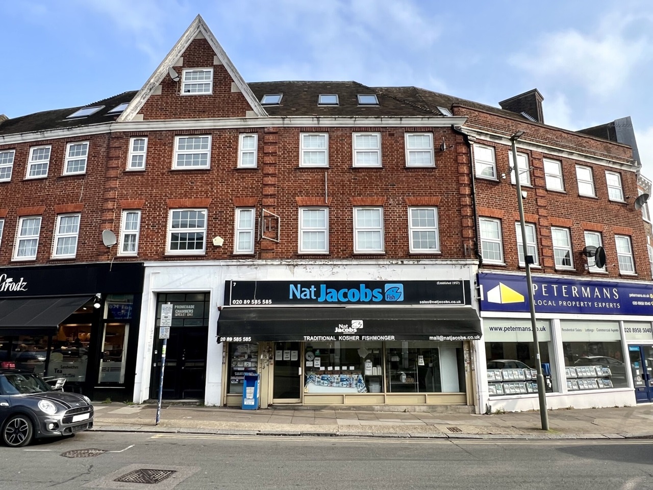 Edgware 2 Bed Flat, Edgwarebury Lane, HA8 To Rent Now for £1,900.00 p/m