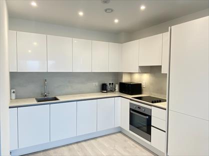 1 Bed Flat, Winter Apartments, W3