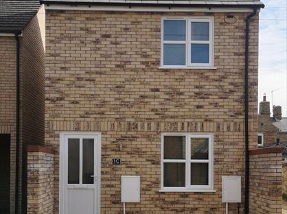 2 Bed Detached House, Cross Street, PE29
