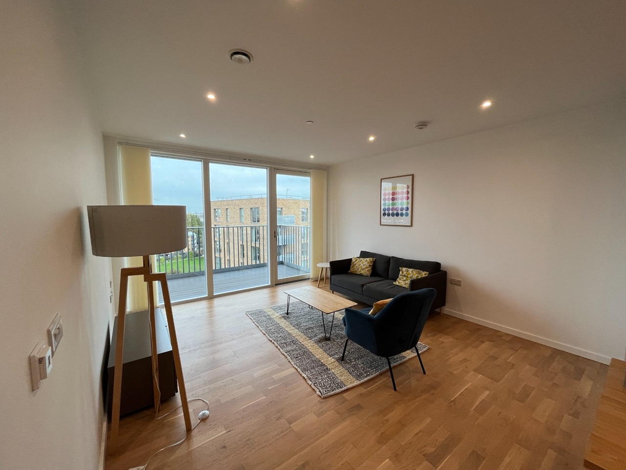 London 1 Bed Flat, Kingwood Apartments, SE8 To Rent Now for £1,800.