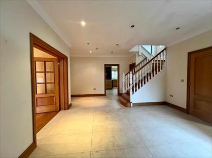 Room in a Shared House, Watford Way, NW7