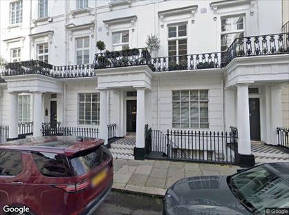 3 Bed Flat, Westbourne Crescent, W2
