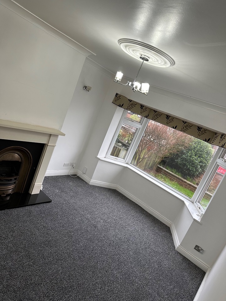 Dewsbury 3 Bed SemiDetached House, Guernsey Road, WF12 To Rent Now