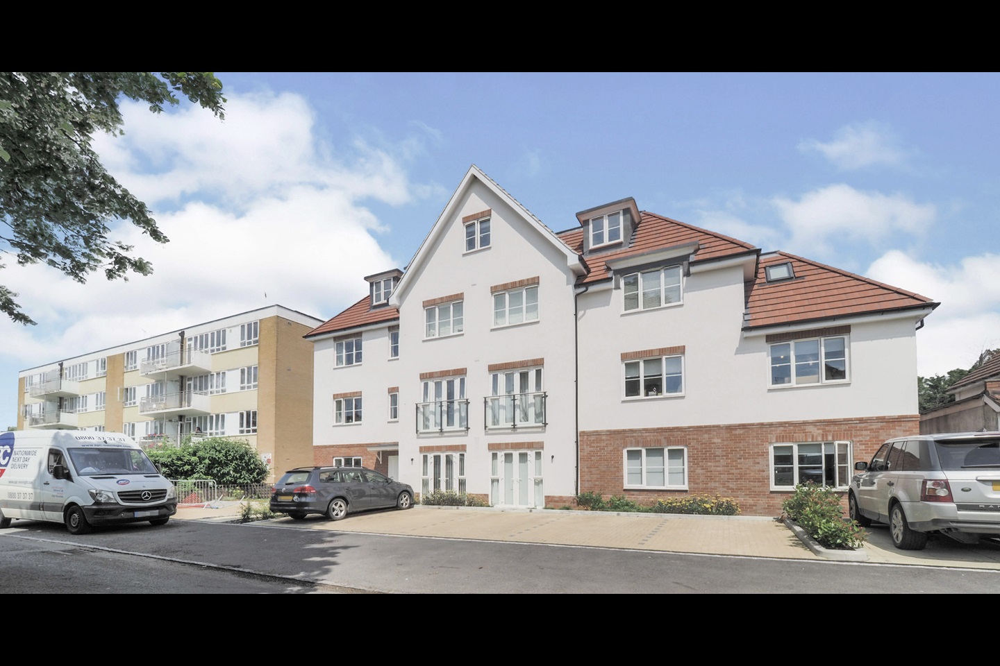 Iver 1 Bed Flat, Bathurst Walk, SL0 To Rent Now for £1,500.00 p/m