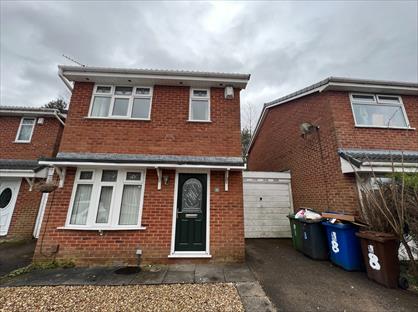 3 Bed Detached House, Swinside, WN1