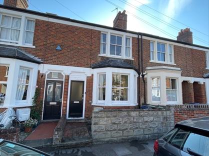 4 Bed Terraced House, Alexandra Road, OX2