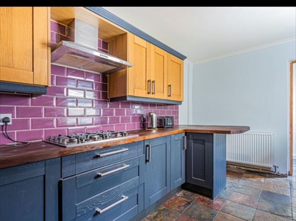 3 Bed Terraced House, Topaz Street, CF24