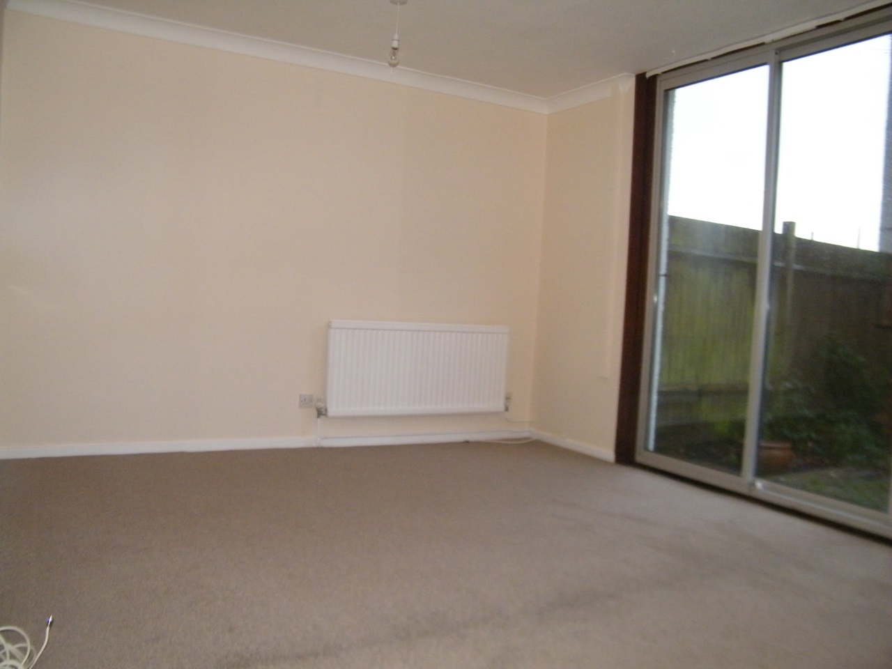 Tadworth 4 Bed Terraced House, Fleetwood Close, KT20 To Rent Now