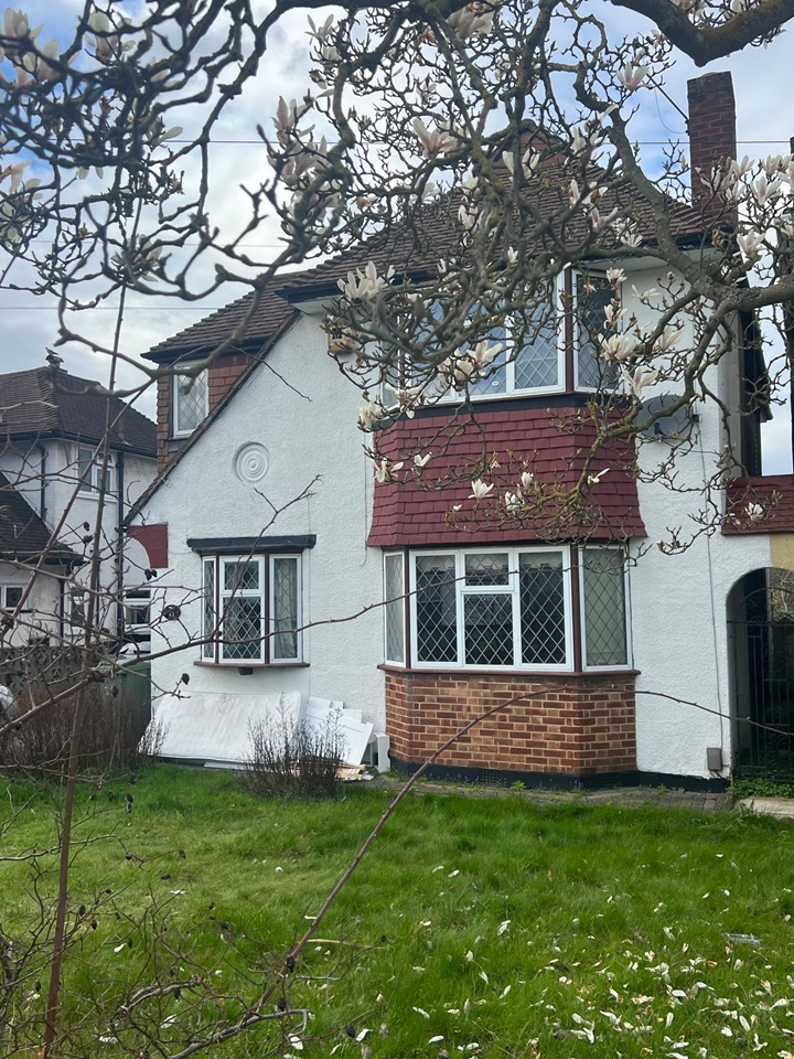 New Malden 4 Bed Detached House, Motspur Park, KT3 To Rent Now for