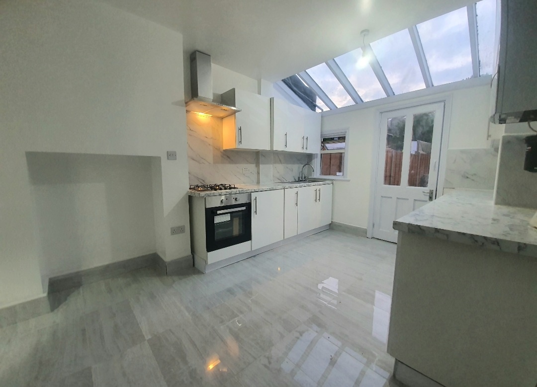 London 4 Bed Terraced House, Wanlip Road, E13 To Rent Now for £