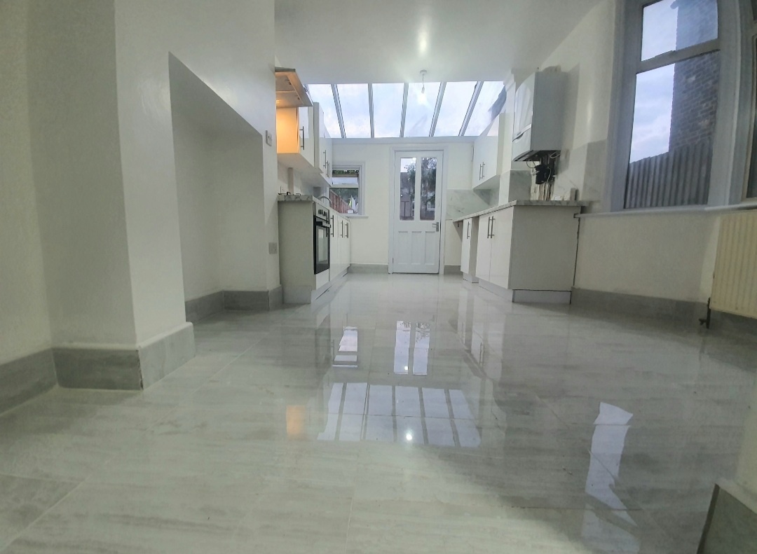 London 4 Bed Terraced House, Wanlip Road, E13 To Rent Now for £