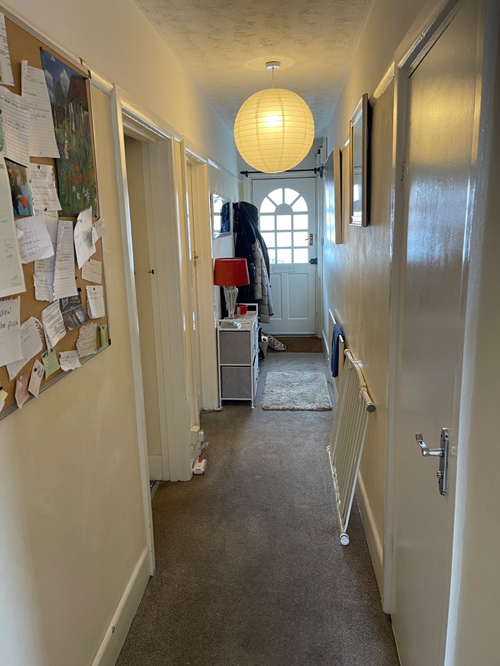 Bournemouth 2 Bed Flat, Ensbury Park, BH10 To Rent Now for £1,295.00 p/m