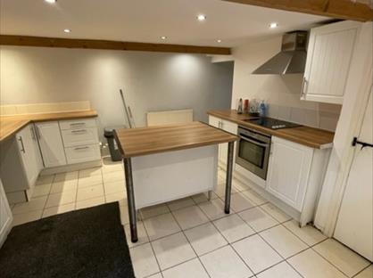 2 Bed Terraced House, Chapel Lane, HD5