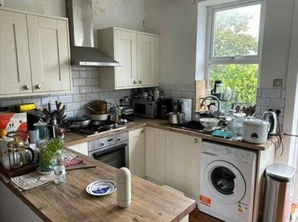 2 Bed Terraced House, Ravensknowle Road, HD5