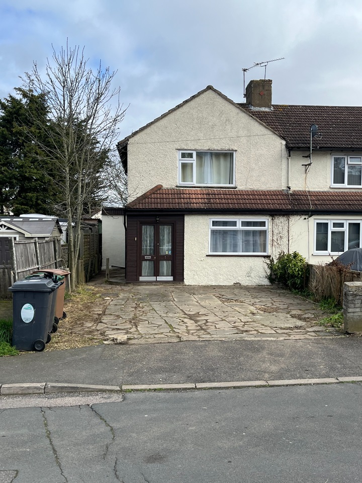 Chingford 3 Bed End Terrace, Mead Crescent, E4 To Rent Now for £