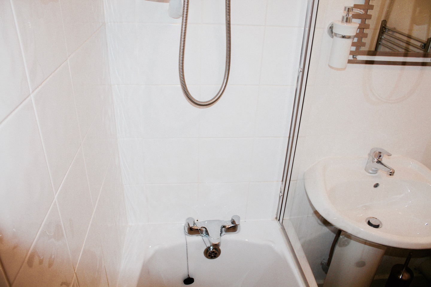 Glasgow 2 Bed Flat, Linthouse, G51 To Rent Now for £720.00 p/m